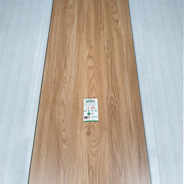 Sàn gỗ Luxus A+ LA266 12mm